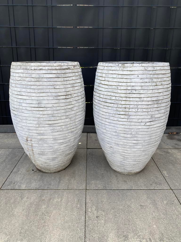 Bloempot buiten rond groot licht grijs wit capi rib, Tuin en Terras, Bloempotten, Ophalen, Kunststof, 40 cm of meer, Rond