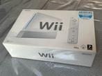 Nintendo Wii spelcomputer met Wii Sports in originele doos!, Spelcomputers en Games, Spelcomputers | Nintendo Wii, Ophalen of Verzenden