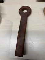 Gietijzeren staaf met oog, Ophalen of Verzenden, Gebruikt