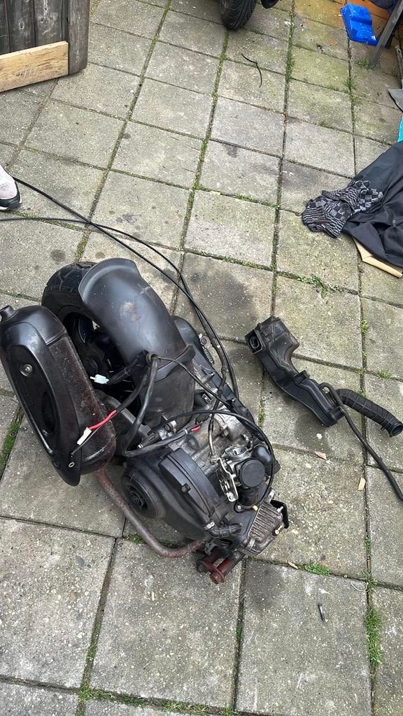 80 cc 4 takt blok zip, Fietsen en Brommers, Ophalen of Verzenden