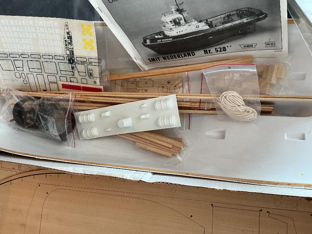 Billing boats, Ophalen of Verzenden, Nieuw, 1:32 tot 1:50, Overige merken