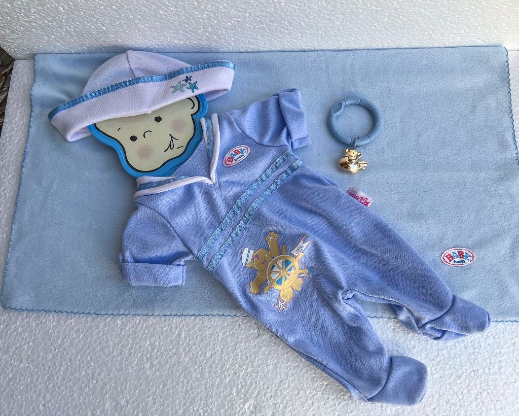 Baby born exclusief 4 delig kledingsetje nieuw!, Ophalen of Verzenden, Nieuw, Babypop