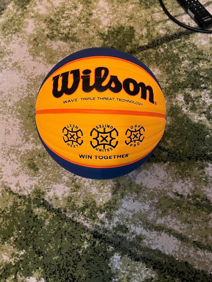 Wilson FIBA 3x3 Official Basketbal - Zo goed als nieuw, Sport en Fitness, Basketbal, Nieuw, Bal, Ophalen of Verzenden
