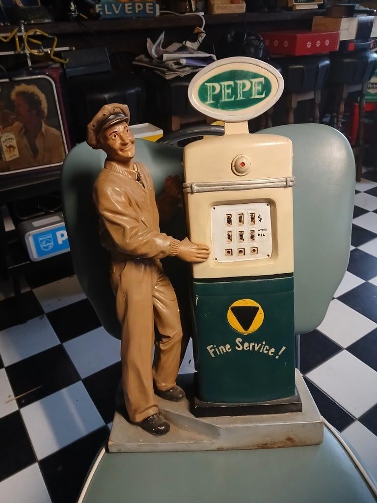 Pop polyester usa 60 cm hoog, Ophalen, Zo goed als nieuw