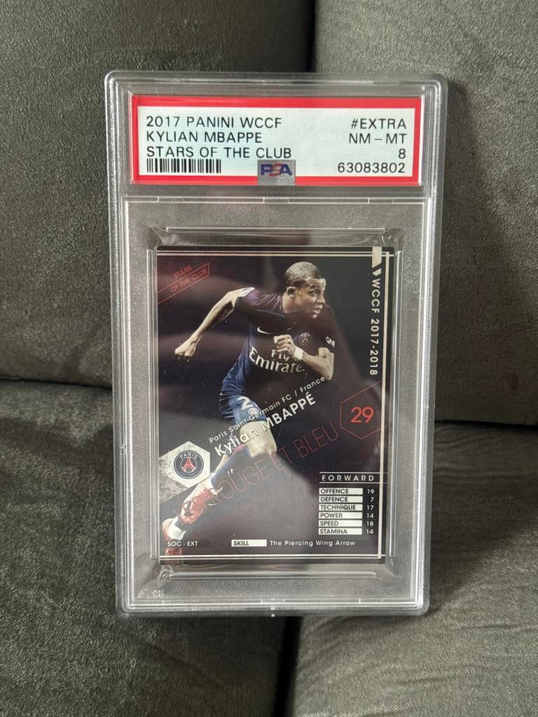 Panini WCCF 2017 Kylian Mbappe Rookie PSA 8, Verzamelen, Ophalen of Verzenden, Zo goed als nieuw, Buitenlandse clubs, Spelerskaart