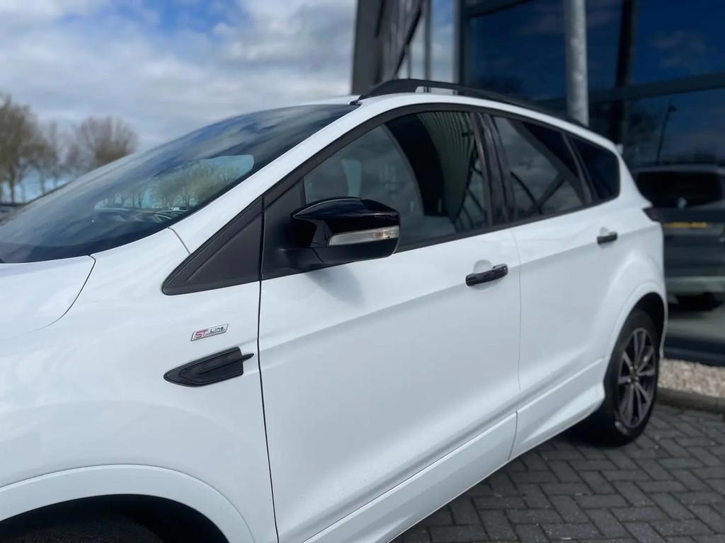 Ford Kuga 1.5 EcoBoost ST Line | Automaat | Tre € 12.950,0, 1479 kg, Stof, 4 cilinders, Wit
