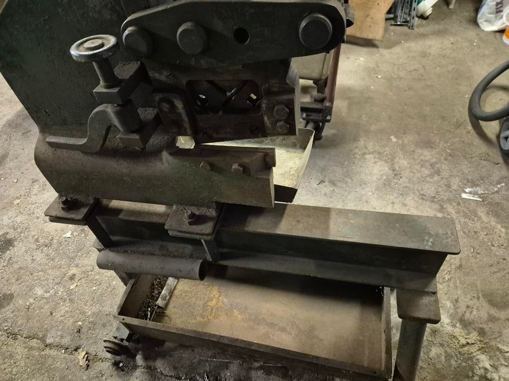 Ijzerschaar / Plaatschaar - dubbel - industrieel zwaar model, Ophalen, Gebruikt