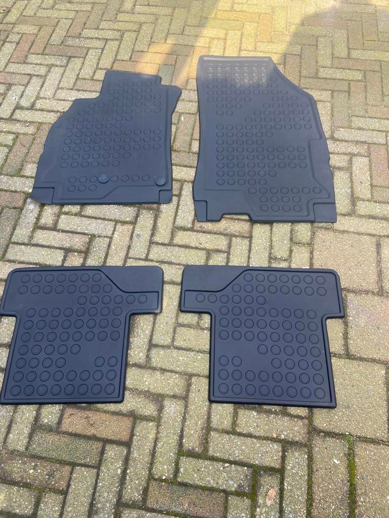 Originele Renault Megane 3 Grand Tour Rubber Mattenset, Ophalen of Verzenden, Nieuw
