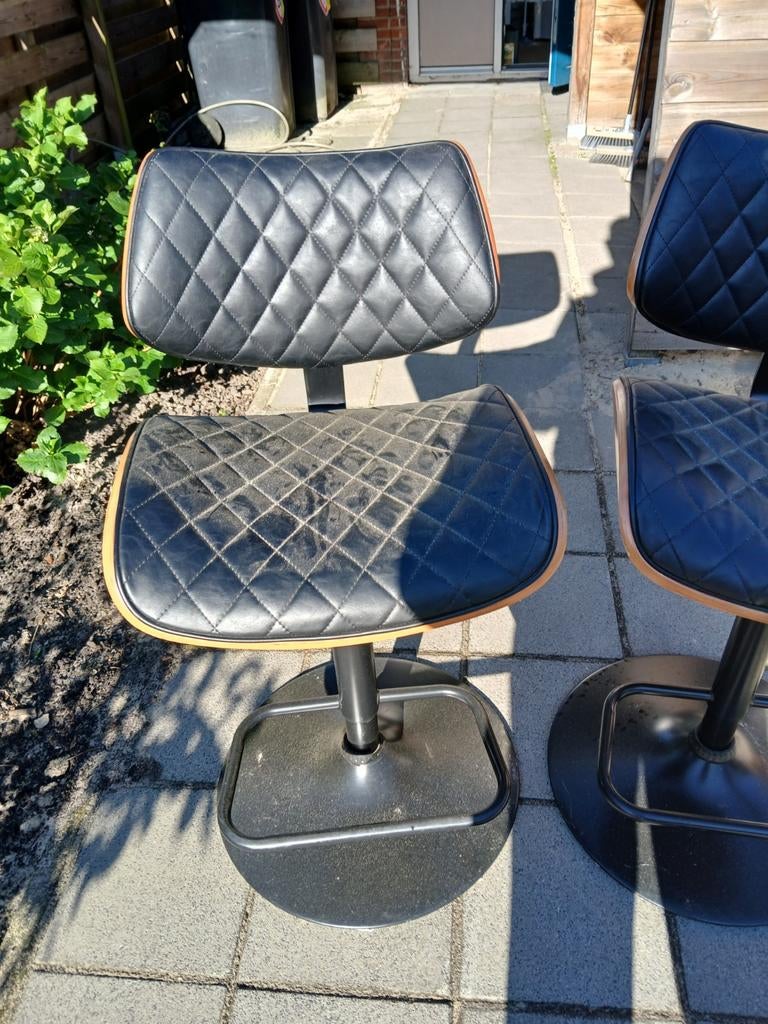 2 barkrukken, Huis en Inrichting, Stoelen, Ophalen, Twee