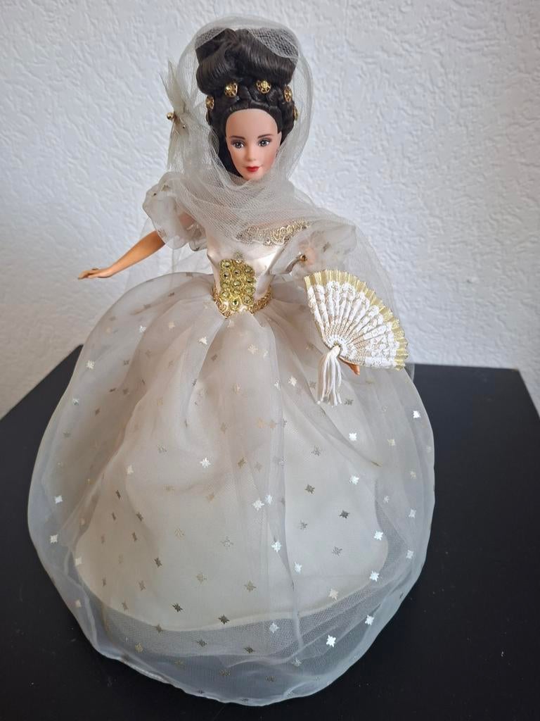 Barbie als Keizerin Sissy 1996, Ophalen of Verzenden, Zo goed als nieuw