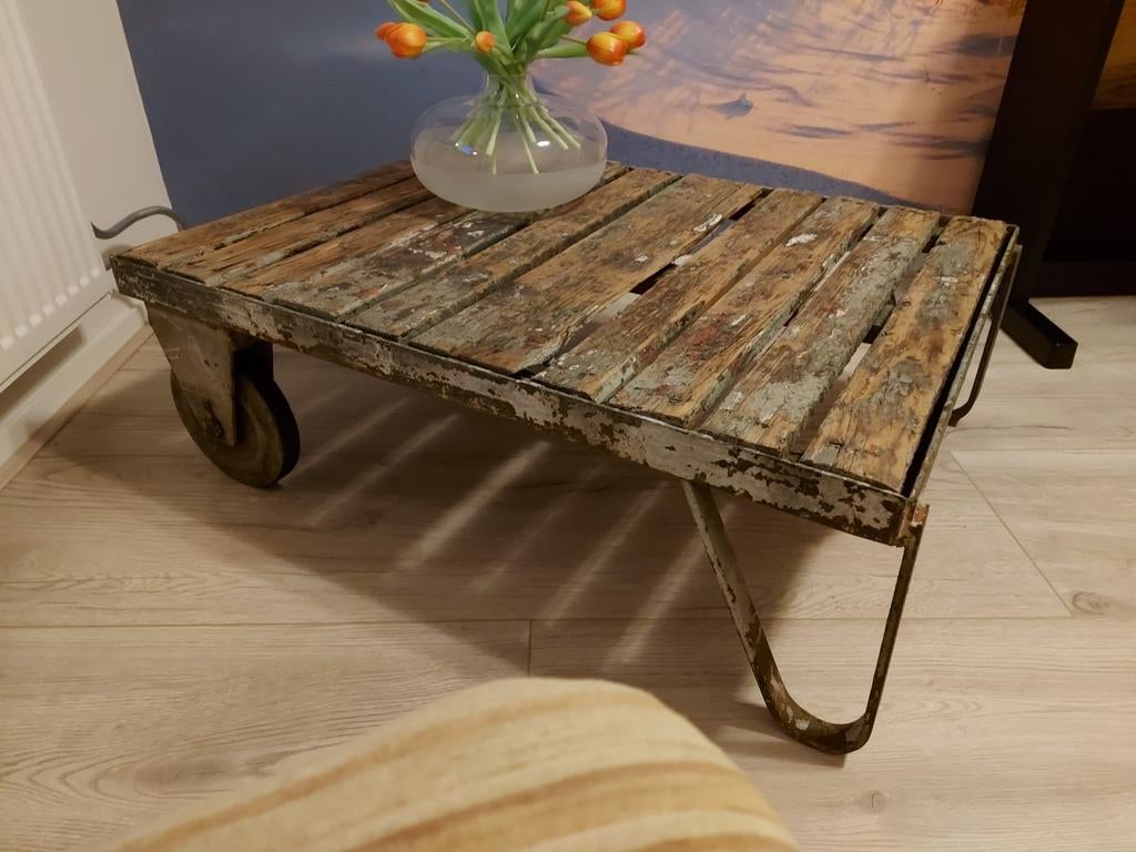 Stoere industriële salontafel, Antiek en Kunst, Ophalen