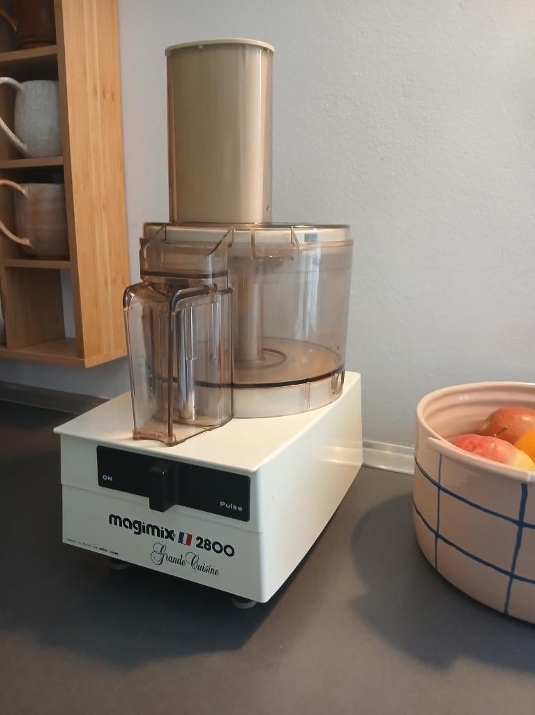 Magimix 2800 Grande Cuisine Foodprocessor, 2 tot 3 liter, Ophalen of Verzenden, Gebruikt, 1 snelheid