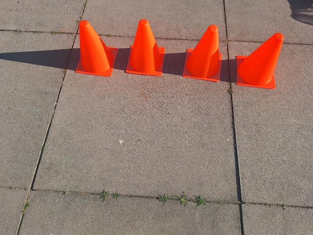 4 pionnen, Ophalen, Zo goed als nieuw