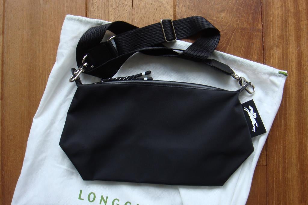 Longchamp schoudertas zwart origineel NIEUW €199,-, Sieraden, Tassen en Uiterlijk, Tassen | Damestassen, Ophalen of Verzenden