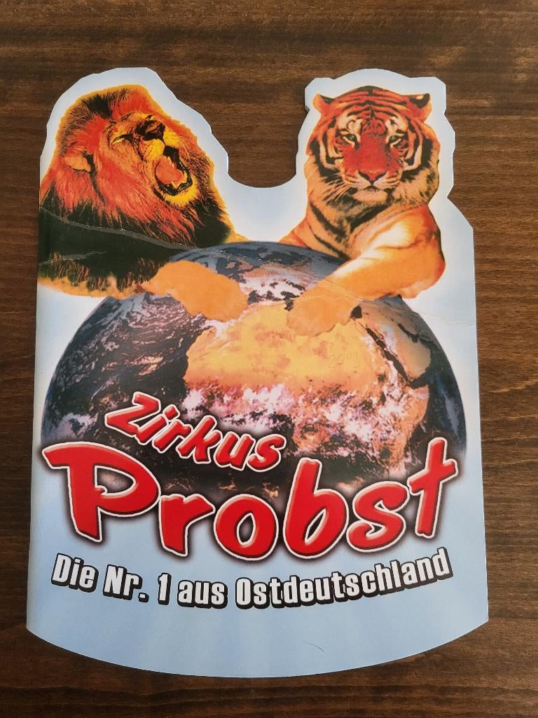 Circus/ programma van het Duitse circus Probst uit 2009., Verzamelen, Overige Verzamelen, Ophalen of Verzenden, Zo goed als nieuw