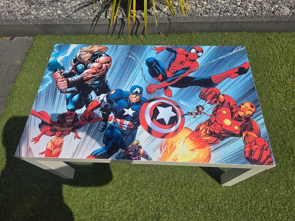 Stoere Marvel Avengers tafel, Ophalen, Tafel(s) en Stoel(en)