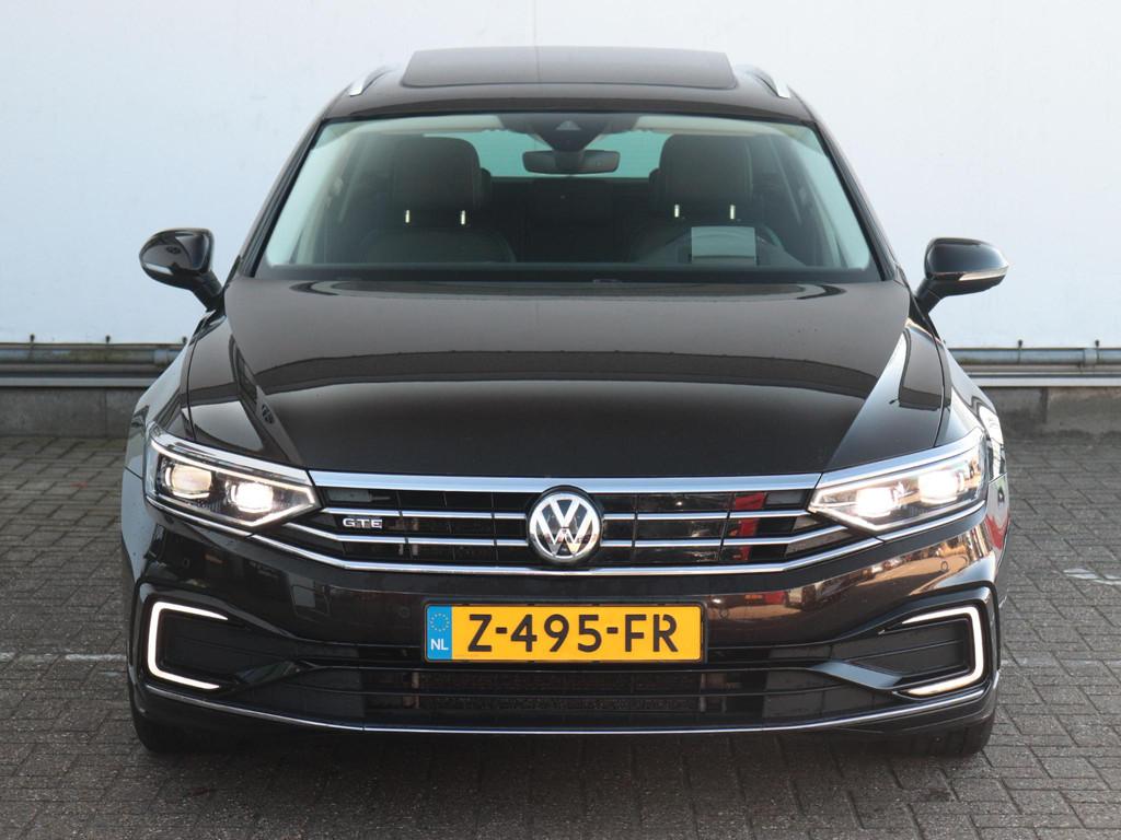 Volkswagen Passat Variant 1.4 TSI PHEV GTE Business | HUD |, Stof, Gebruikt, 4 cilinders, Bruin