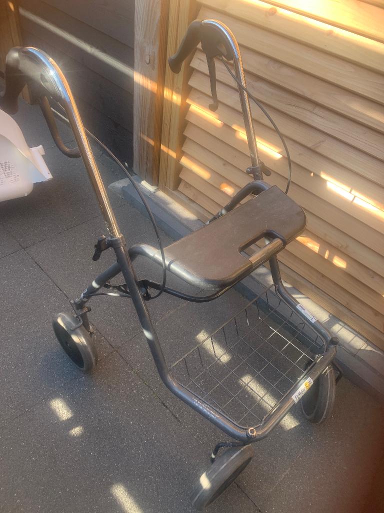 Rollator, Ophalen, Zo goed als nieuw