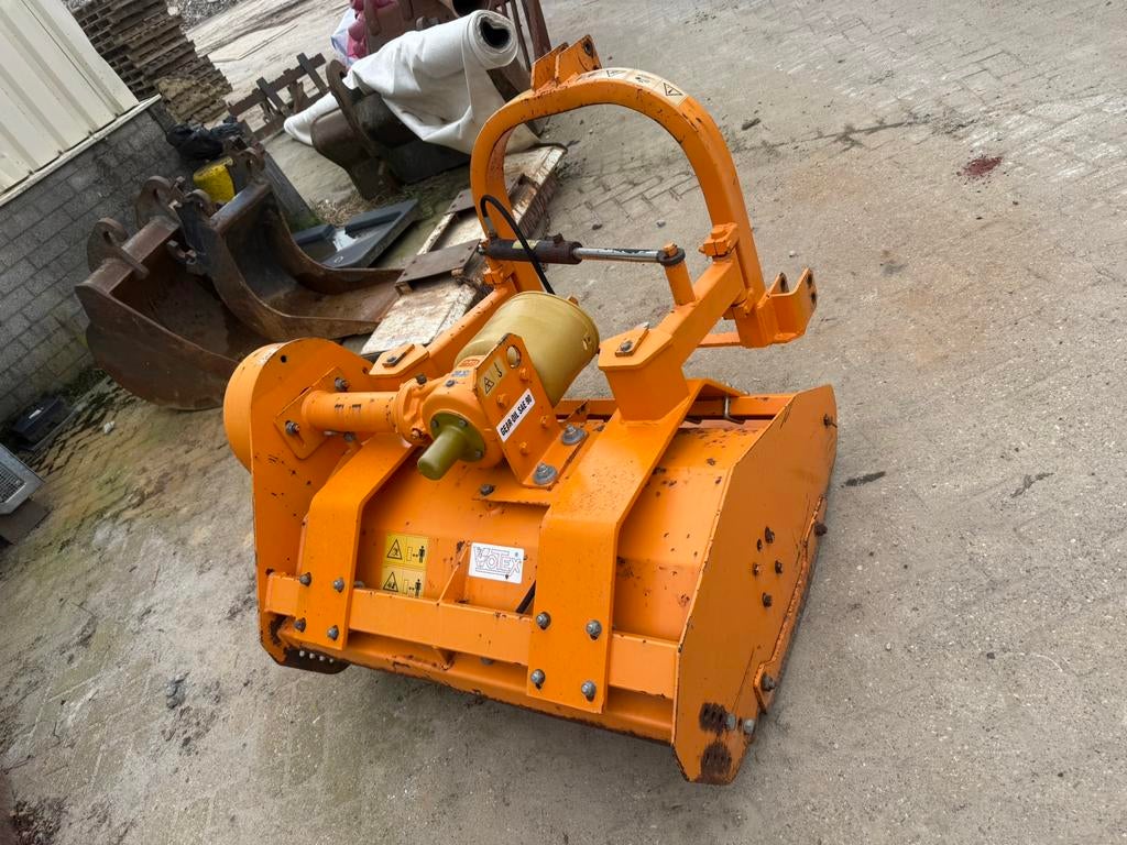 votex klepelmaaier, Ophalen