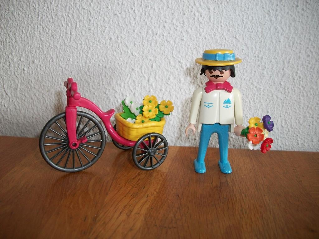 Nostalgische sets / Rosa poppenhuis 1900, Kinderen en Baby's, Speelgoed | Playmobil, Ophalen of Verzenden, Gebruikt, Complete set