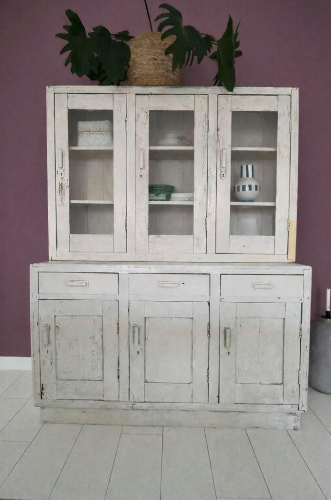 Prachtige oude kast met karakter, Huis en Inrichting, Kasten | Buffetkasten, Gebruikt, 150 tot 200 cm, 100 tot 150 cm, 25 tot 50 cm