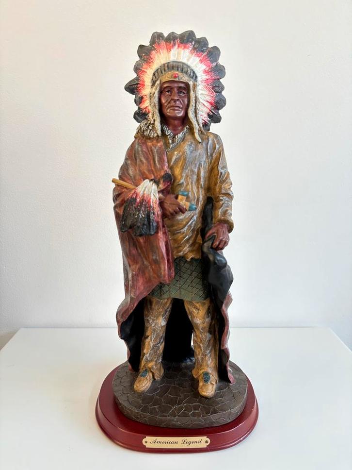 Massief Indianen beeld - American Legend - 37 cm hoog, Antiek en Kunst, Kunst | Beelden en Houtsnijwerken, Ophalen