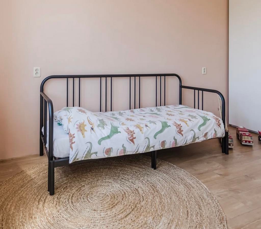 IKEA FYRESDAL bedbank, Ophalen, Zwart, Tweepersoons, Zo goed als nieuw