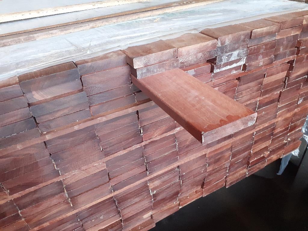 20 bundels hardhout vlonderplanken - prijs vanaf 3,15 p/m1, Planken, Nieuw, Ophalen of Verzenden, Hardhout