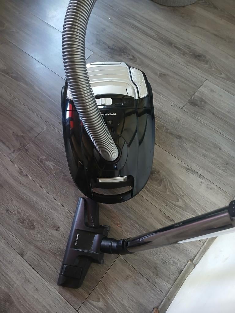 Inventum MC010/02 Stofzuiger - Krachtig en Compact, Witgoed en Apparatuur, Stofzak, Gebruikt, Stofzuiger, Ophalen of Verzenden