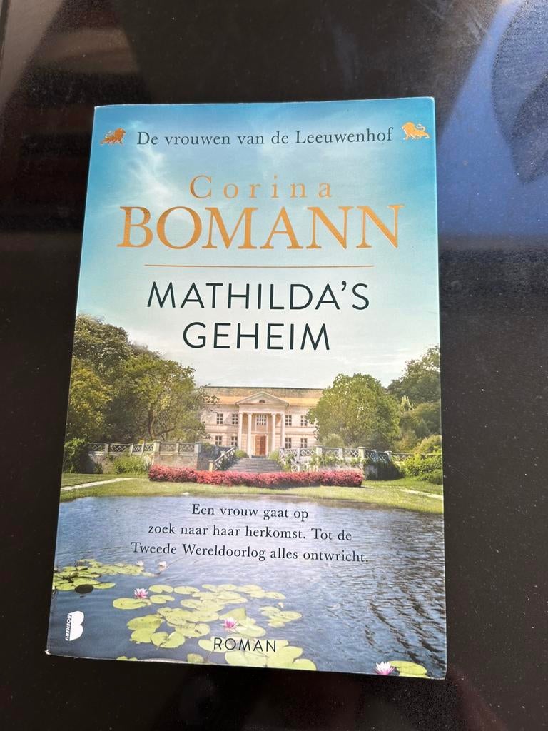 Mathilda s geheim Corine Bohmann, Ophalen of Verzenden, Zo goed als nieuw