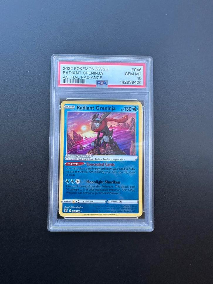 Radiant Greninja (ASR 046) PSA 10, Hobby en Vrije tijd, Verzamelkaartspellen | Pokémon, Zo goed als nieuw, Losse kaart, Ophalen of Verzenden