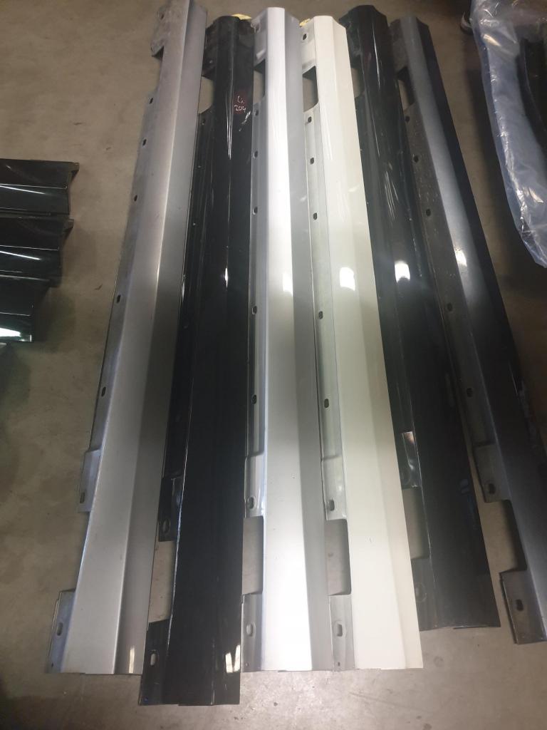 Linker dorpels zijskirt W204 C-Klasse Avantgarde Elegance, Gebruikt, Mercedes-Benz, Niet ingevuld, Links