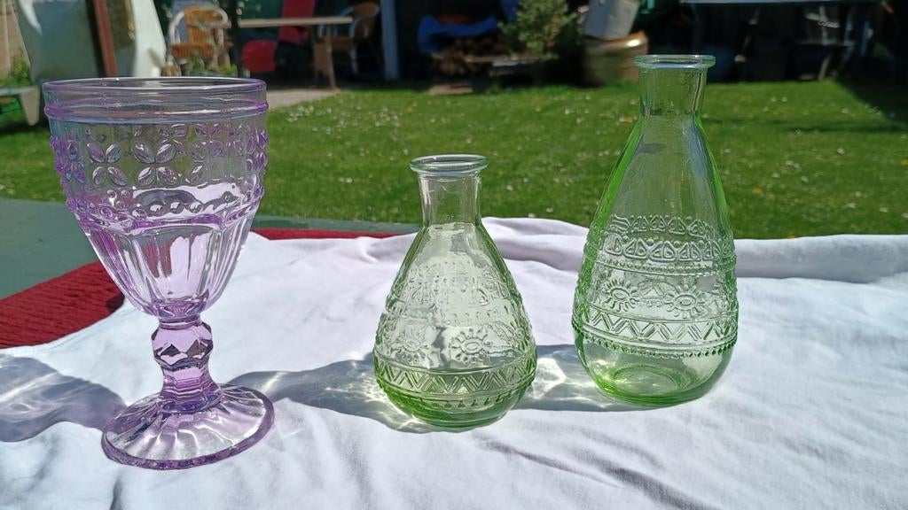 Diverse glazen pareltjes, Ophalen