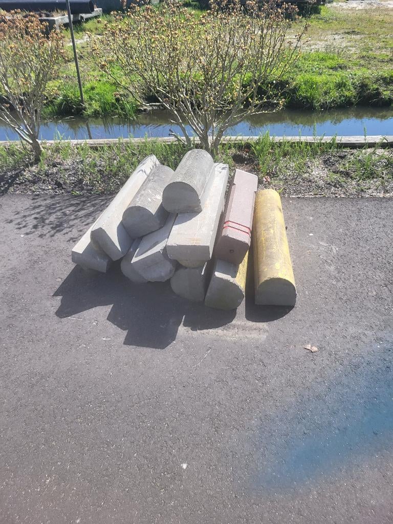 Varkensruggen+ diamantkoppaal, Ophalen, Gebruikt, Blok, Minder dan 25 cm