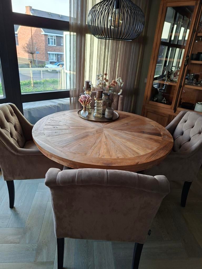 Eetkamerstoelen 4 stuks Beige/taupe Dubbelman Design, Ophalen, Zo goed als nieuw, Landelijk Gecapitonneerde stoelen, 4 tot 6 stoelen