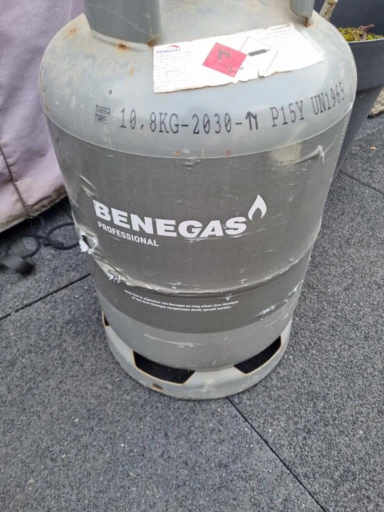 Gas fles leeg, Ophalen