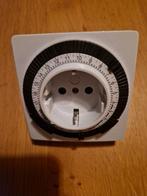 TIJDSSCHAKELKLOK, Doe-het-zelf en Verbouw, Elektra en Kabels, Ophalen of Verzenden, Zo goed als nieuw