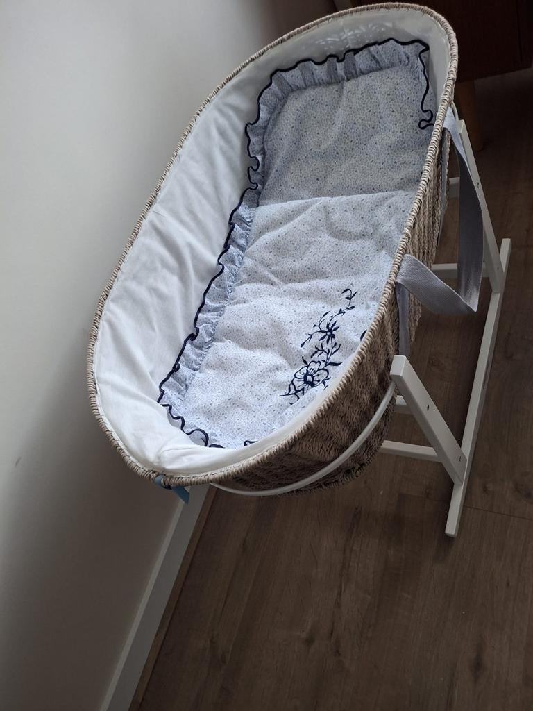 Wiegje met aerosleep matrasje, Ophalen, Zo goed als nieuw, Wieg