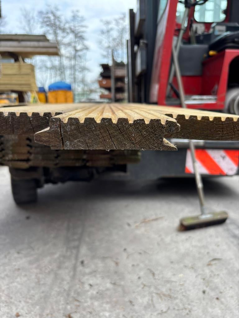 B keuze Gewolmaniseerde vlonderplanken - Veer en groef, Ophalen, Nieuw, 250 cm of meer, Planken