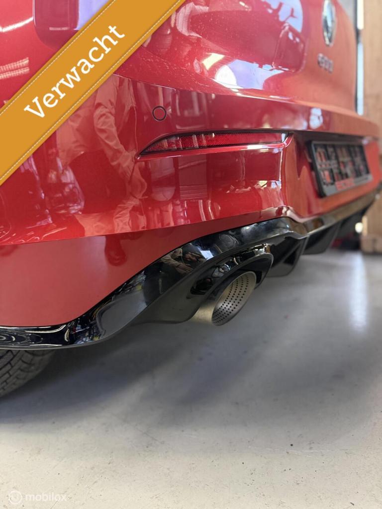 Volkswagen Golf 8 2.0 TSI GTI CLUBSPORT PANO HDUP AKRA Memor, Auto's, Volkswagen, Adaptive Cruise Control, 4 cilinders, Bedrijf