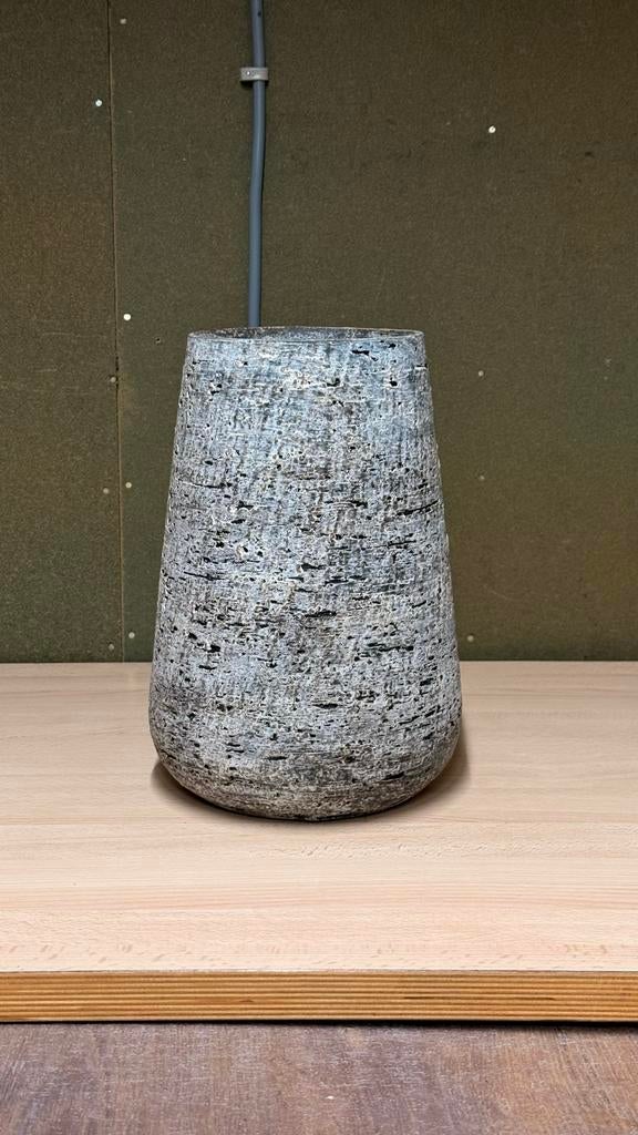 Hoge smalle Bloempot - Rustieke Look, Huis en Inrichting, Woonaccessoires | Vazen, Gebruikt, Overige kleuren, Minder dan 50 cm