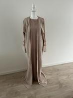Dames abaya creme, Kleding | Dames, Maat 38/40 (M), Overige typen, Beige, Nieuw