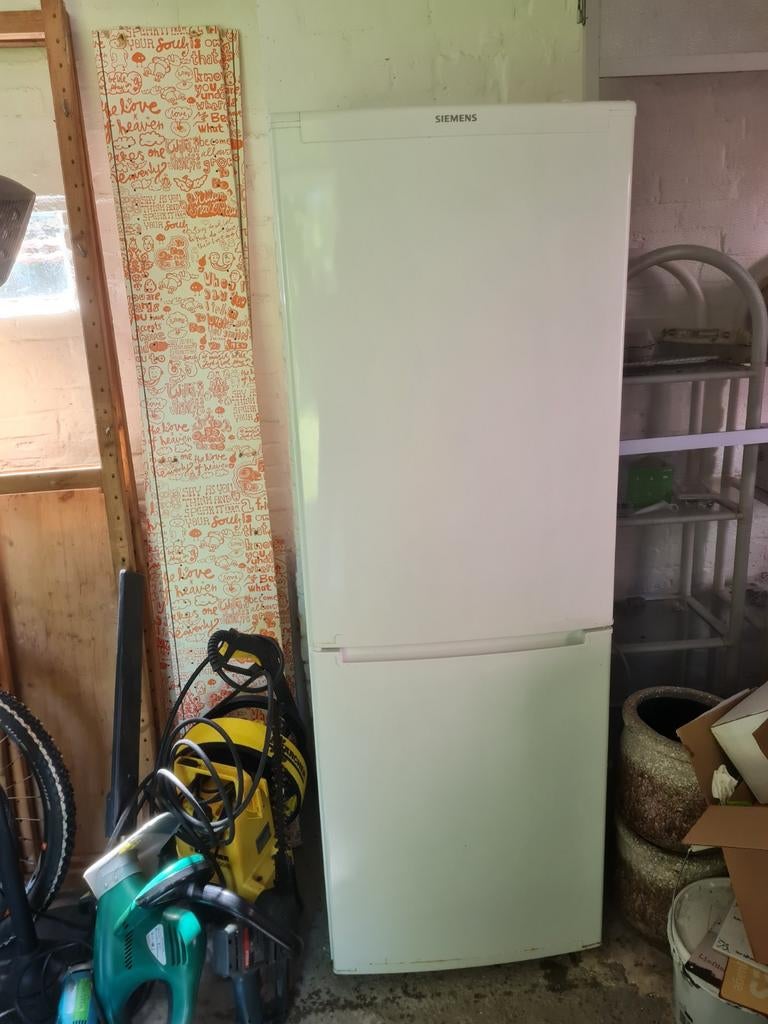 Oude Siemens koelkast met vriesvak voor schuur/gara, Ophalen, 150 tot 200 liter, Gebruikt, 140 tot 160 cm