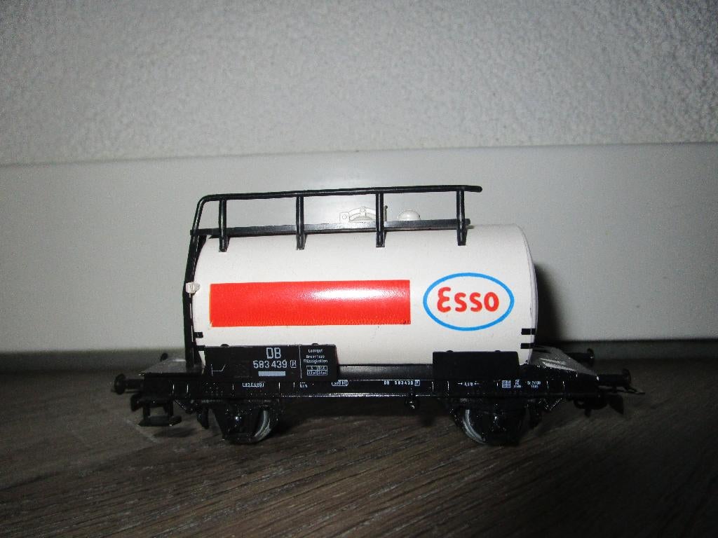 Marklin 4441 esso ketelwagon., Wisselstroom, Gebruikt, Wagon, Ophalen of Verzenden