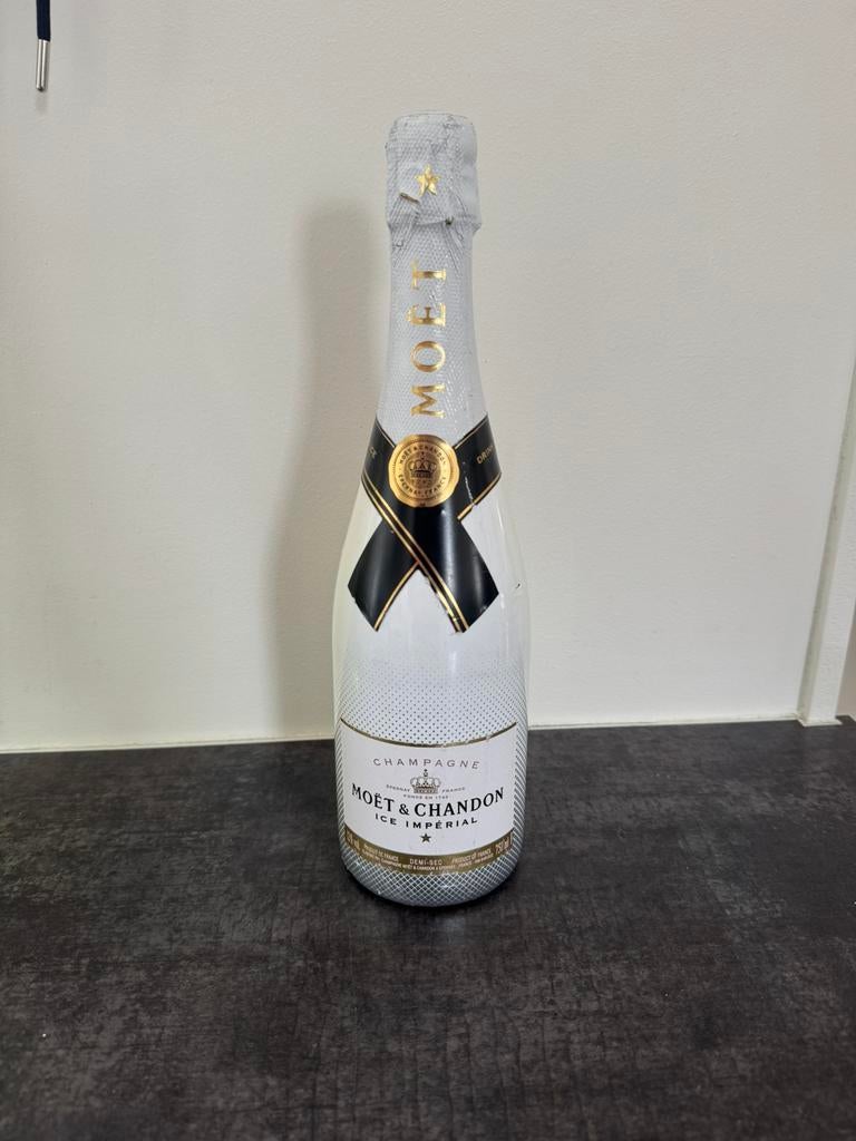Moët Chandon ice imperial fles nieuw, Ophalen of Verzenden, Zo goed als nieuw, Frankrijk, Champagne