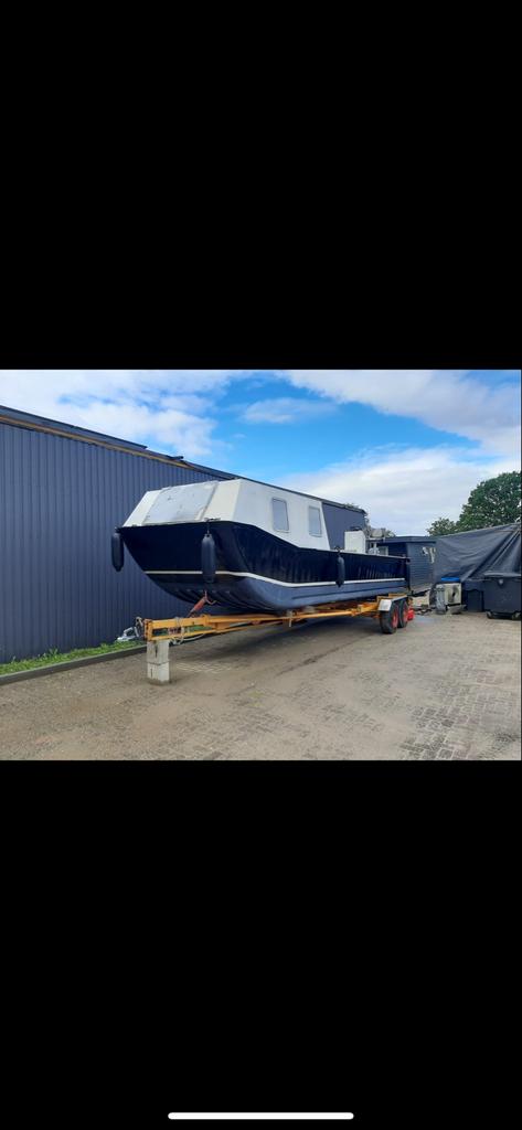 Robuuste stalen boot met kajuit, Ophalen, Gebruikt, Staal, 6 tot 9 meter