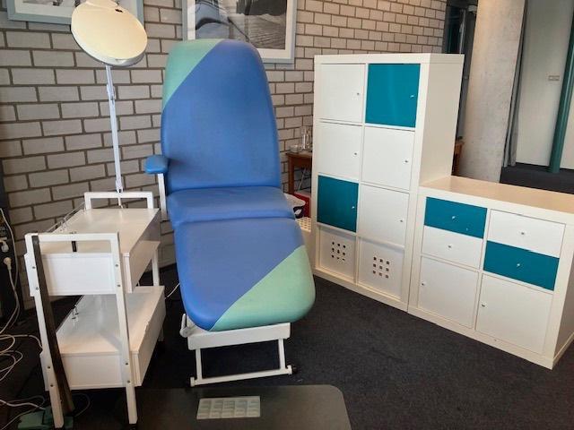 Pedicure stoel en kast, Diensten en Vakmensen, Schoonheidsspecialisten | Pedicure