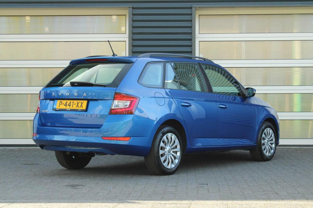 Skoda Fabia Combi 1.0 TSI 95pk Ambition | Parkeersensoren Ac, Auto's, Skoda, Voorwielaandrijving, 12 maanden, Stof, Gebruikt