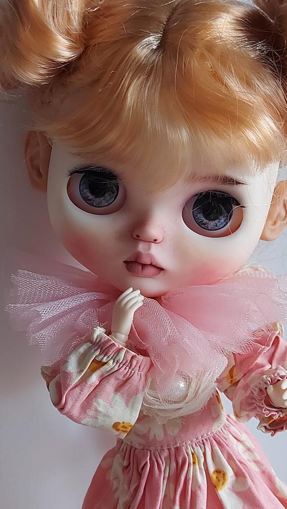 Mooie Blythe, Verzamelen, Poppen, Zo goed als nieuw, Kleertjes, Ophalen of Verzenden