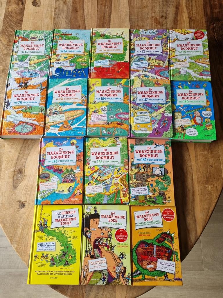 De Waanzinnige Boomhut serie 1 t/m 13 + 3 extra boeken, Ophalen of Verzenden, Zo goed als nieuw
